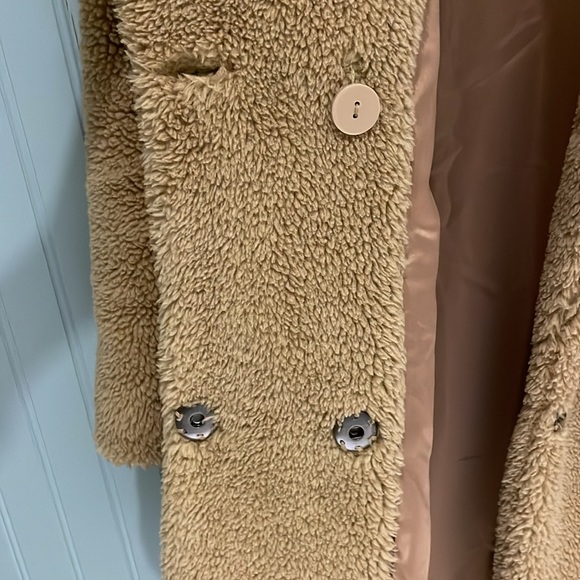 Stunning, cozy, Lucky Brand teddy coat - Picture 4 of 7
